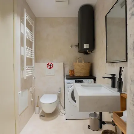 The Ground Cosy Apartman